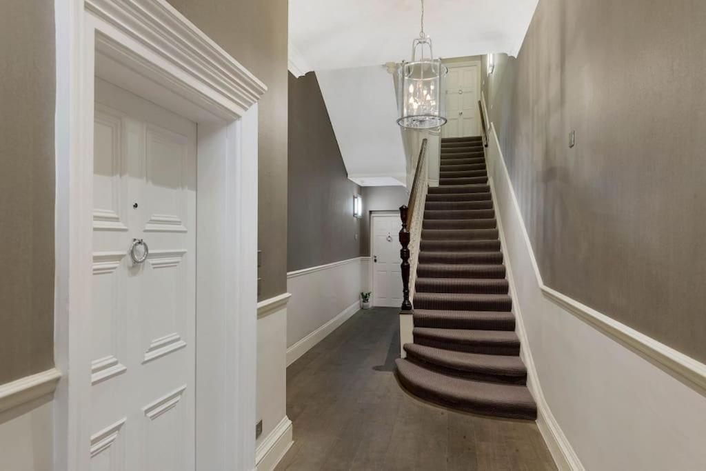 Wonderful Knightsbridge Apartment By Harrods London Exterior foto
