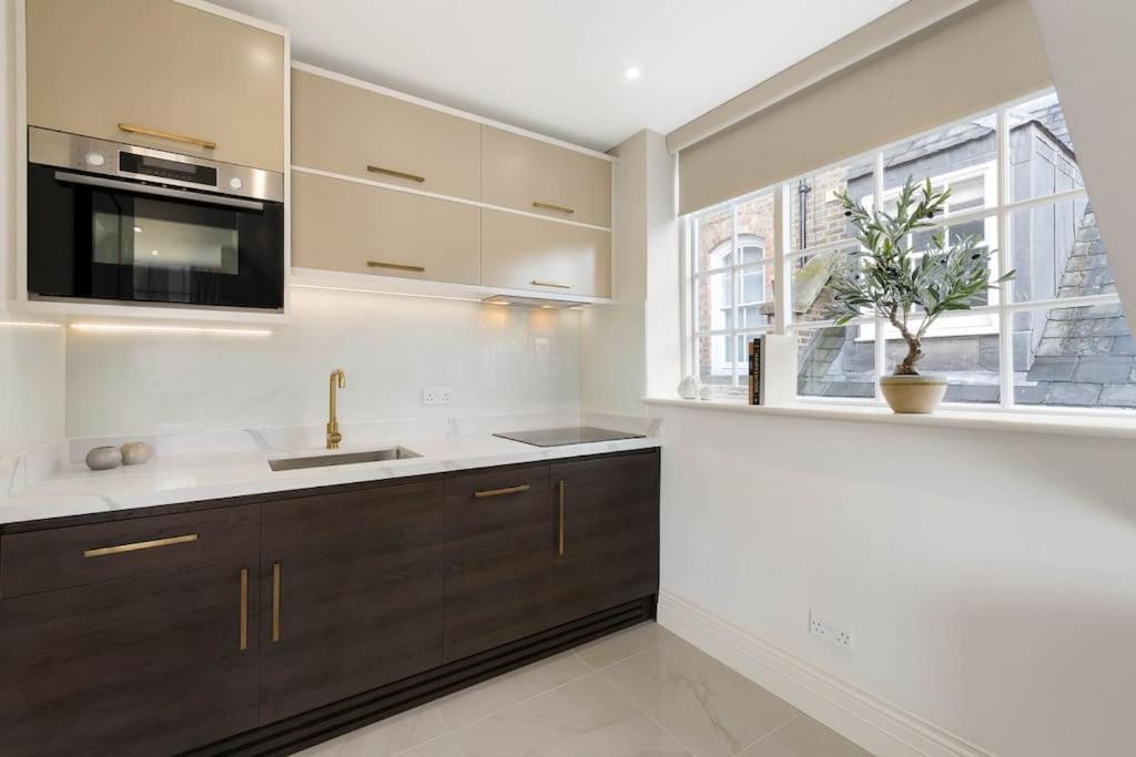 Wonderful Knightsbridge Apartment By Harrods London Exterior foto